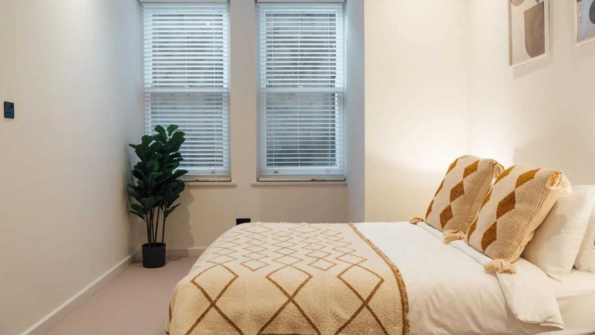 Luxurious & Modern London Apartment In Honor Oak